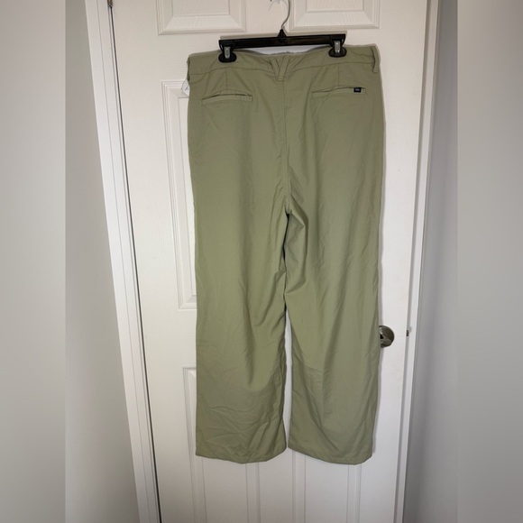 Vans Alder Relaxed Wide Leg High Rise Pleated Pants in tan- NWT size 34 - Picture 10 of 11